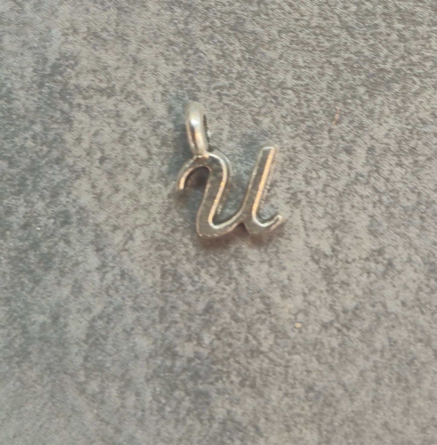 Buchstabe U